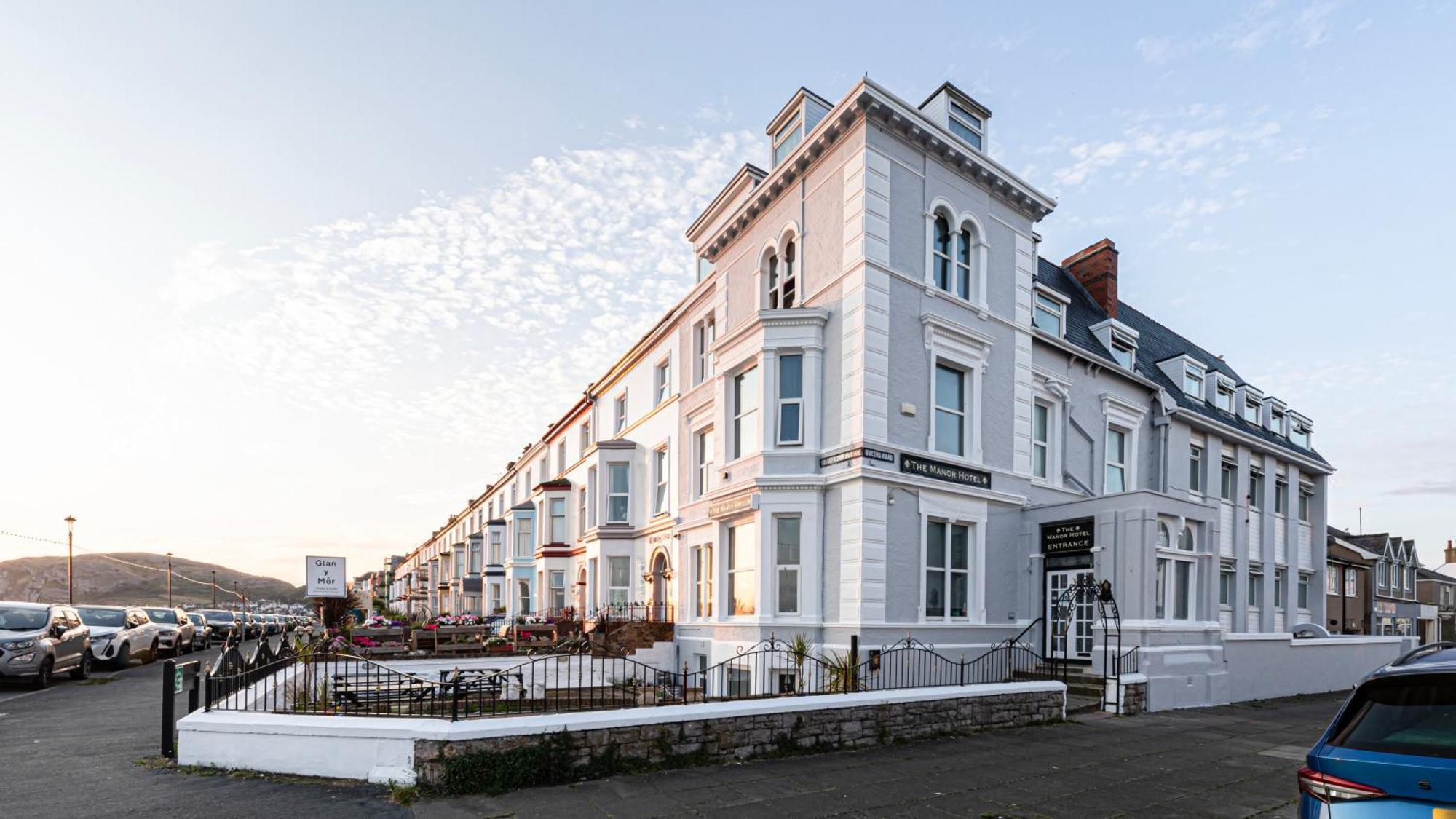 The Manor Hotel Llandudno Exterior foto